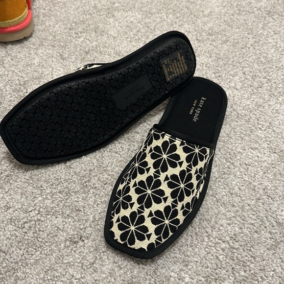 NWT Kate Spade Spade Flower Jacquard Dove Slippers - Picture 5 of 7